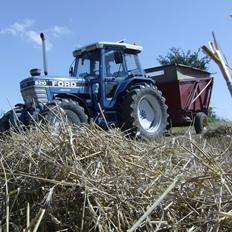 Ford 8210 FORCE II