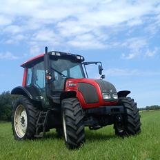 Valtra N92