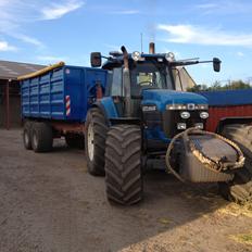 New Holland 8870