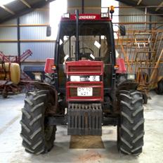 Case IH 885xl