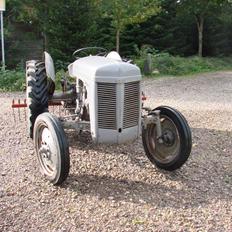 Massey Ferguson Tea 20