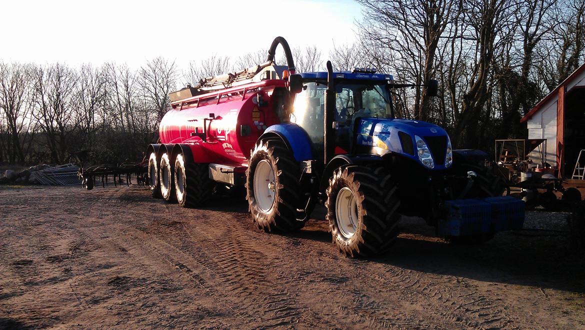 New Holland T7060 Power Command billede 22