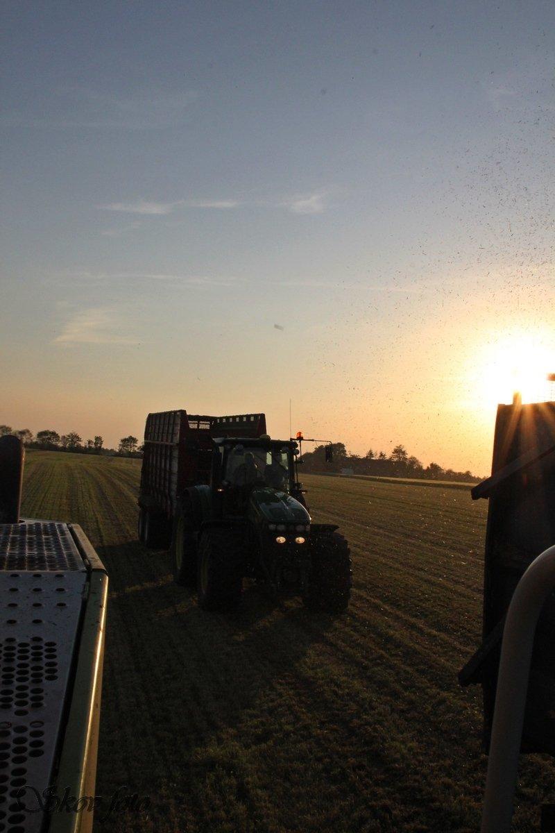 John Deere 7930 - I marken 25.05.12
 billede 23