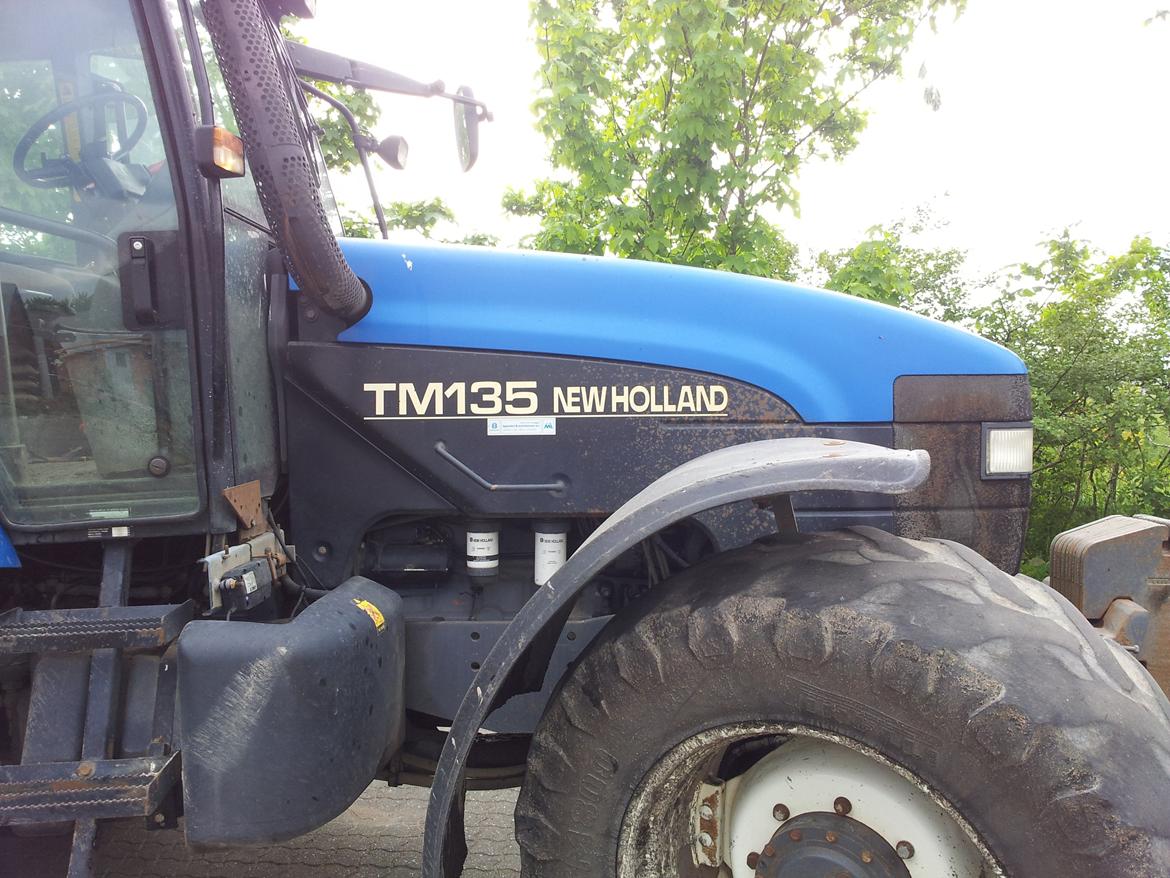 New Holland TM 135 billede 6