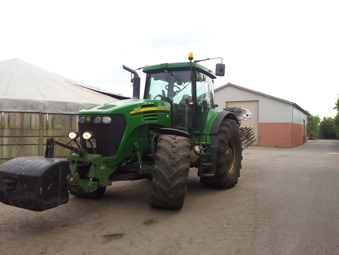 John Deere 7920 billede 2