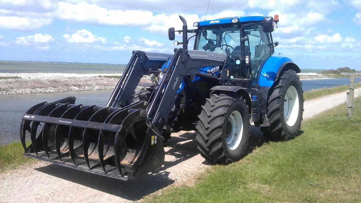 New Holland T7.210 Auto Command billede 8