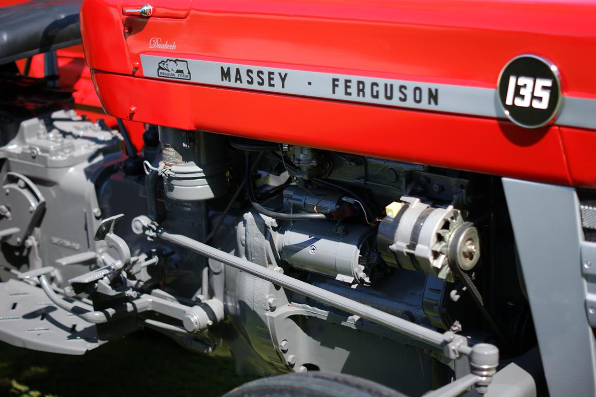 Massey Ferguson 135 billede 11