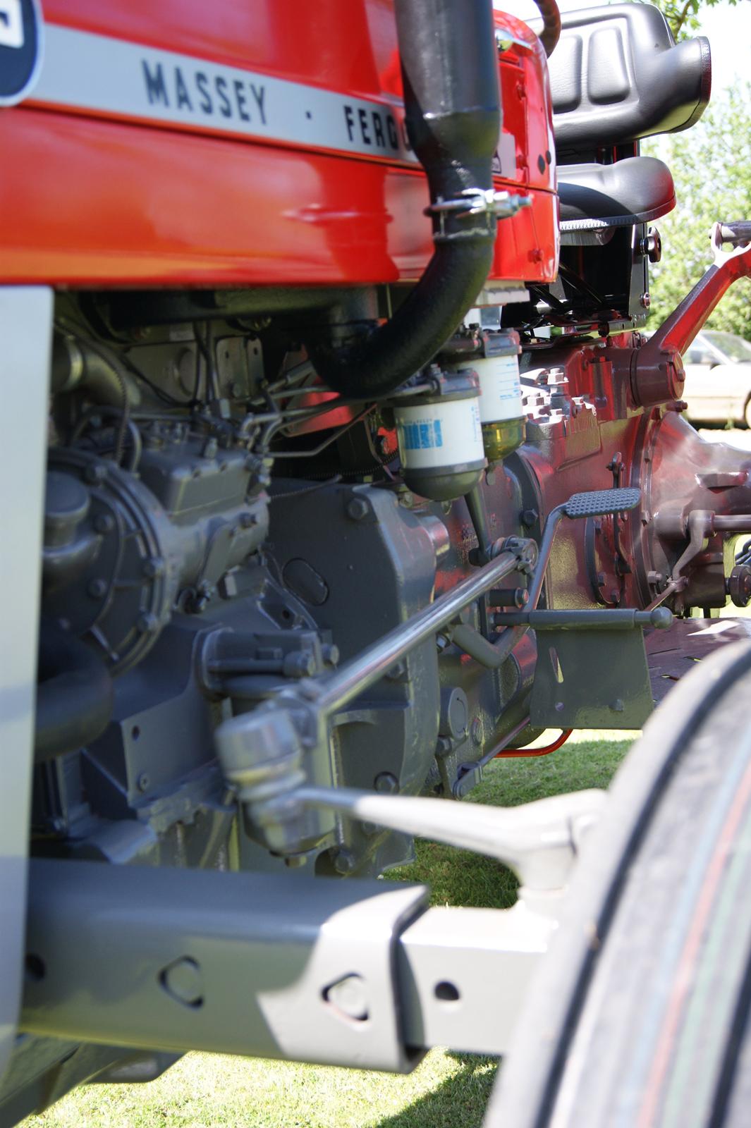 Massey Ferguson 135 billede 16