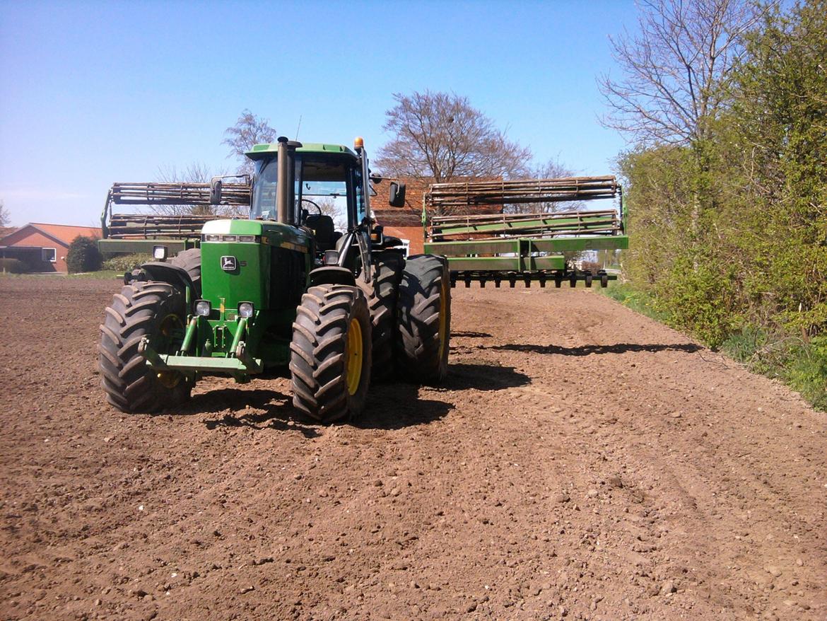 John Deere 4255 billede 6