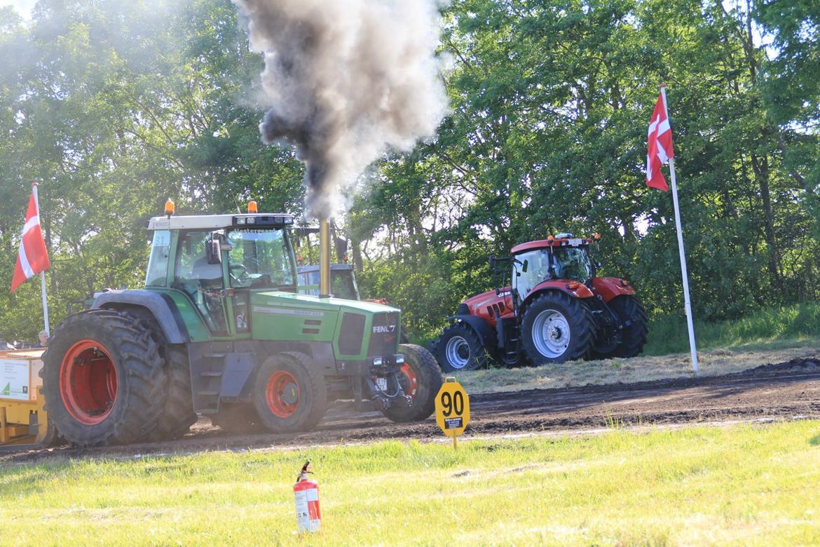 Fendt Favorit 824 billede 13