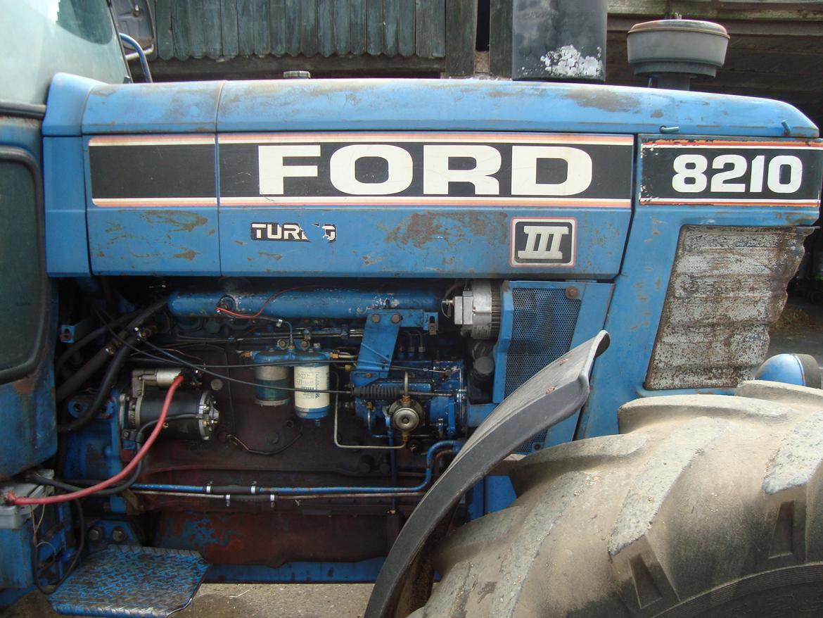 Ford 8210 billede 4