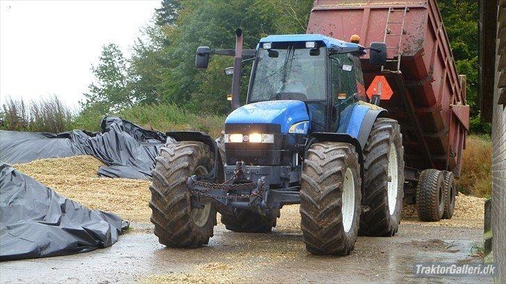 New Holland TM165 billede 4