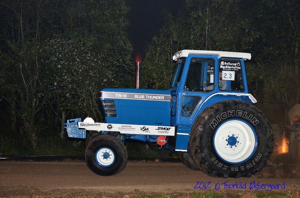 Ford TW 10 Blue Thunder billede 6