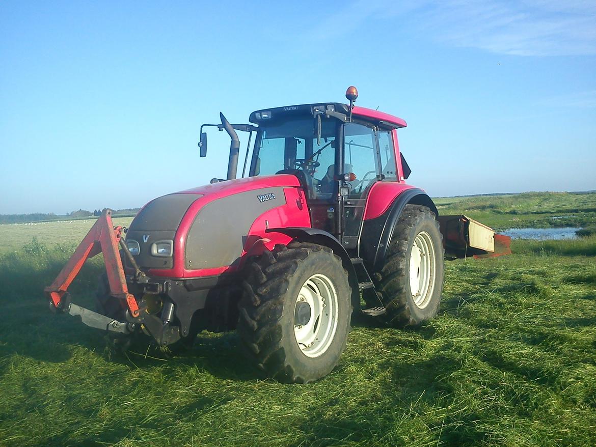 Valtra t 140e billede 1