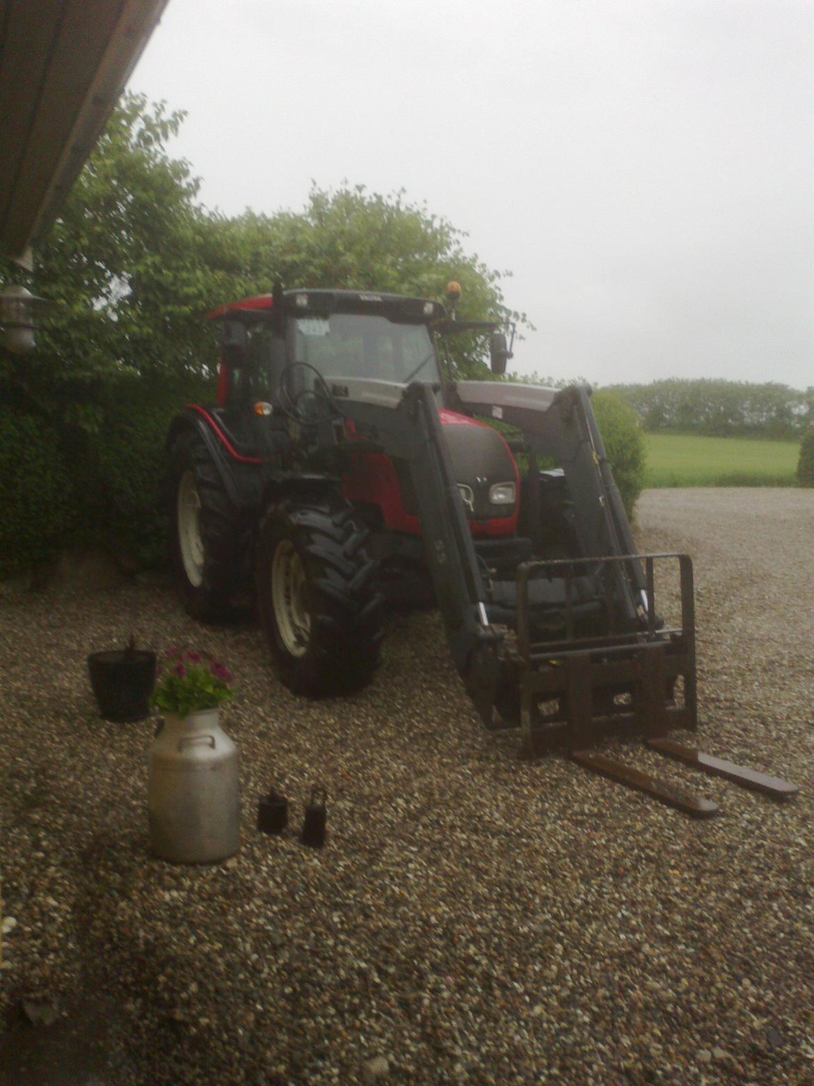 Valtra N121 billede 2