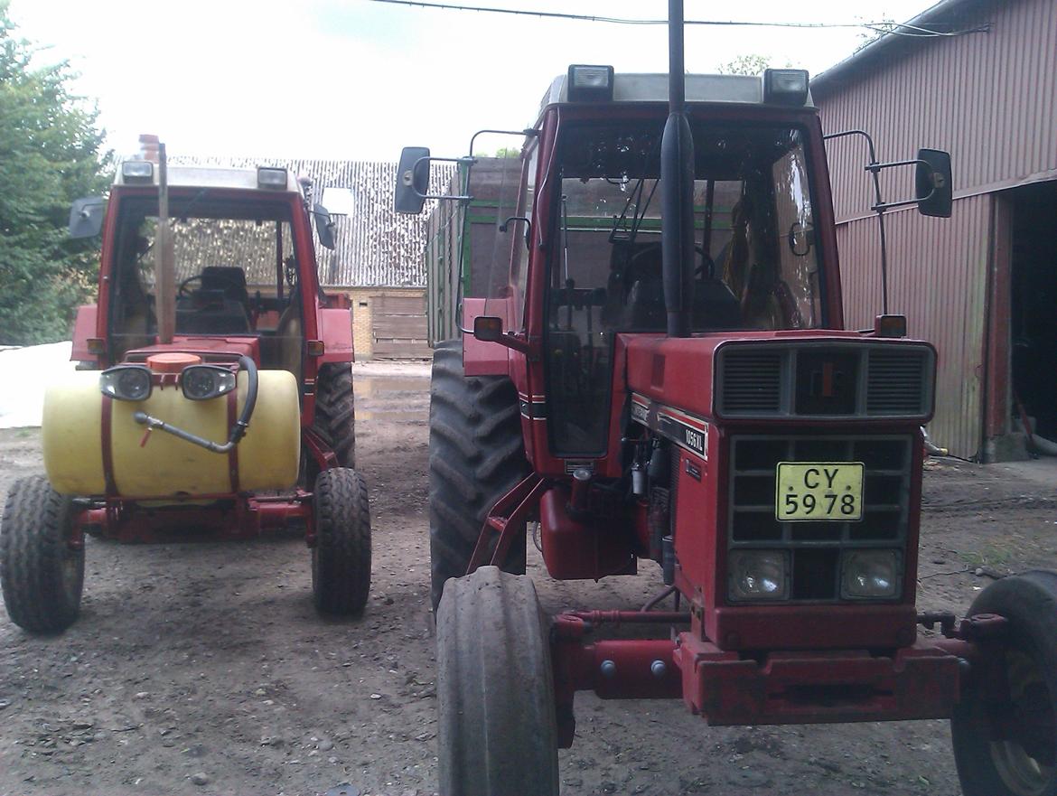 International Harvester 1056XL - det en træk er lidt støre end det andet billede 12