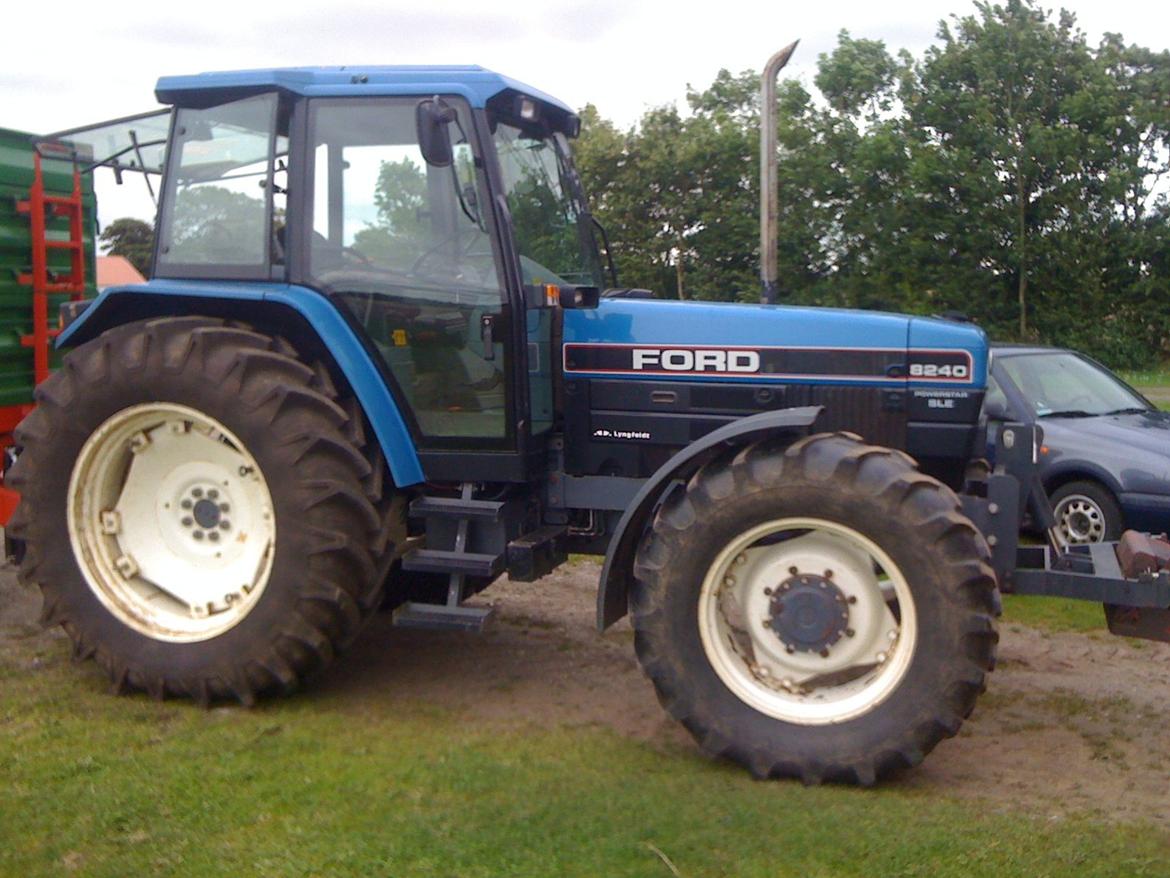 Ford 8240 sle billede 3