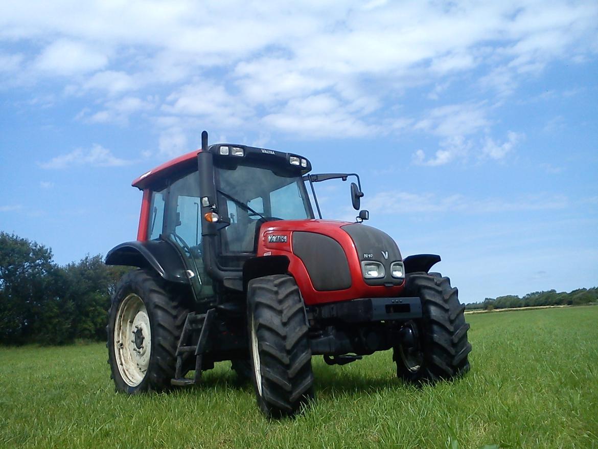 Valtra N92 billede 1