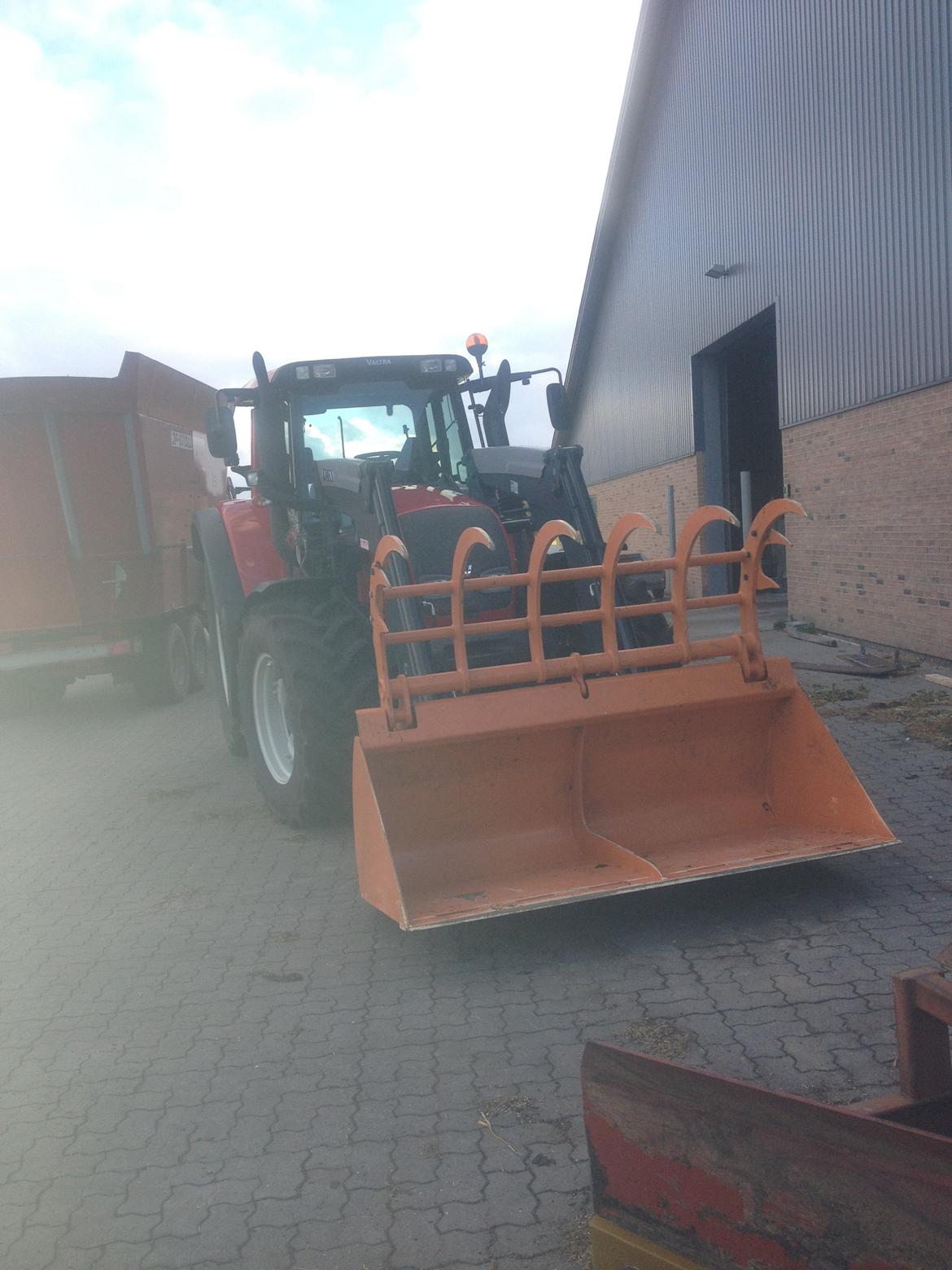 Valtra N142 direct billede 3