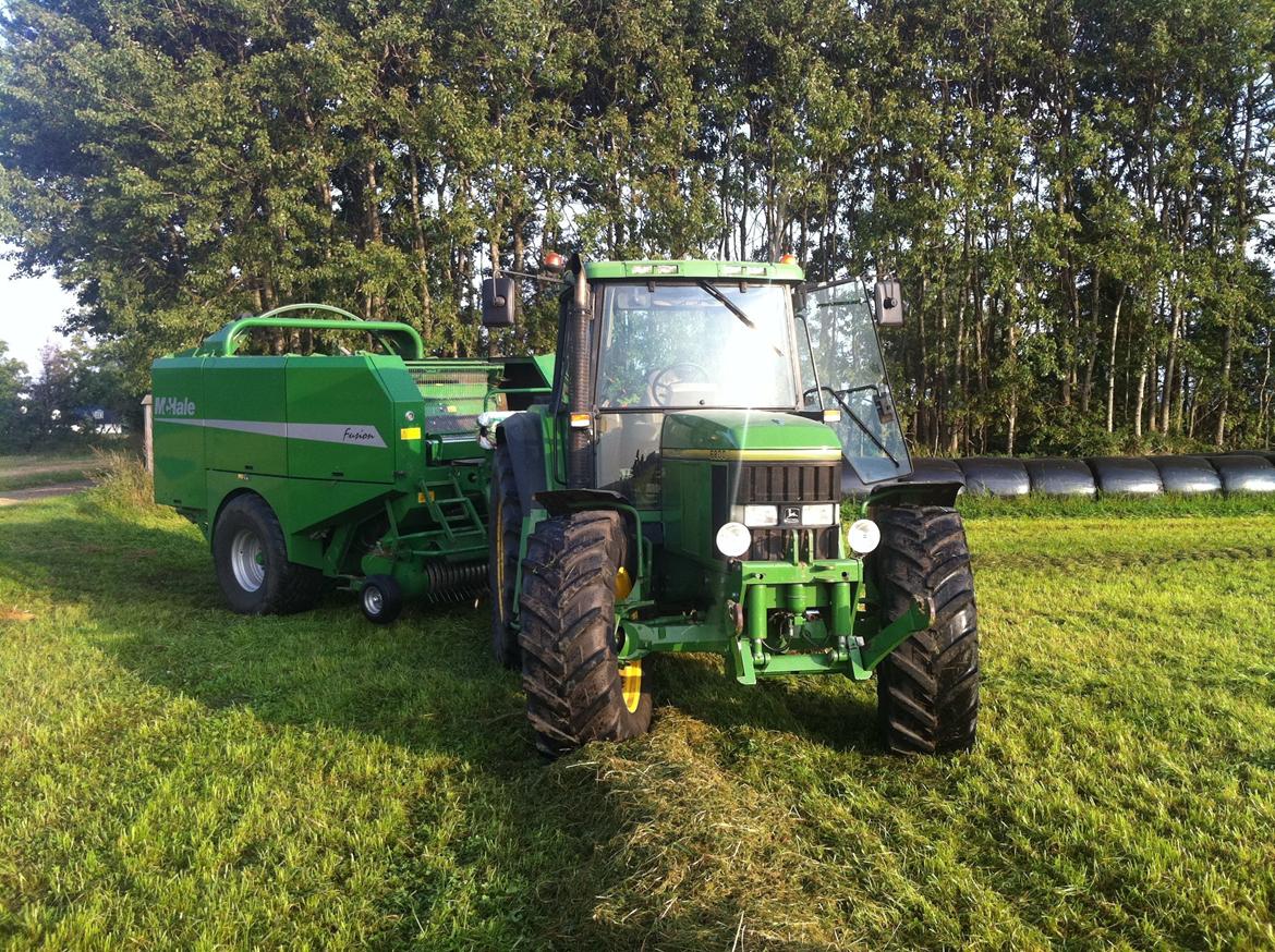 John Deere 6800 billede 2