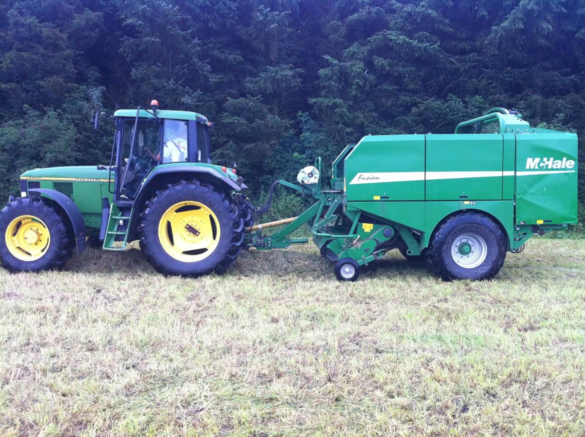 John Deere 6800 billede 7