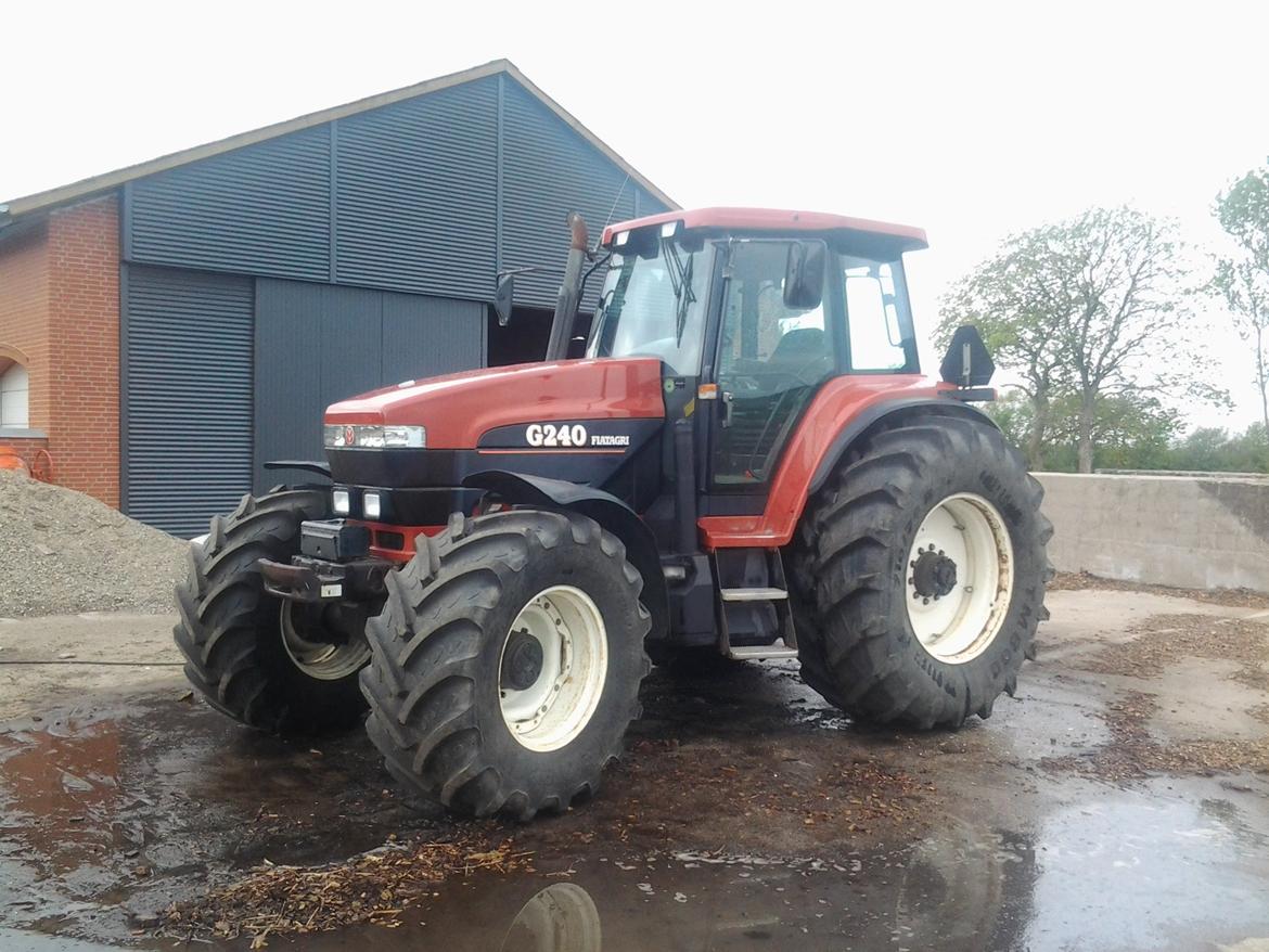 New Holland G 240 billede 1