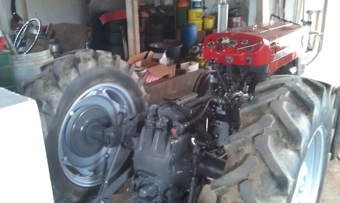 Massey Ferguson 135 billede 8