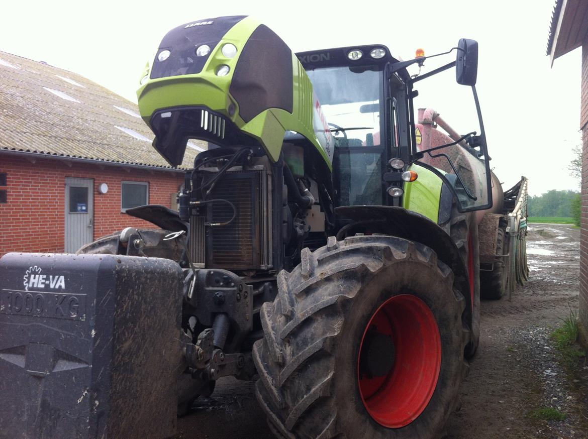 Claas 850 - Der skulle lige skiftes en turbo slange billede 13