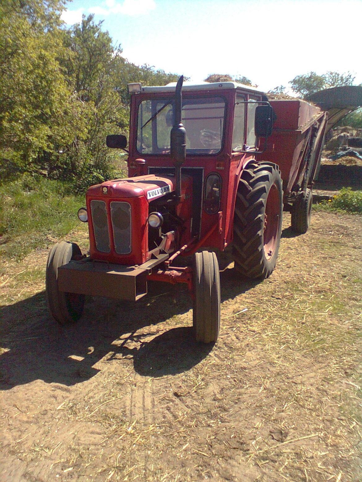 Volvo BM 400 (solgt) billede 7