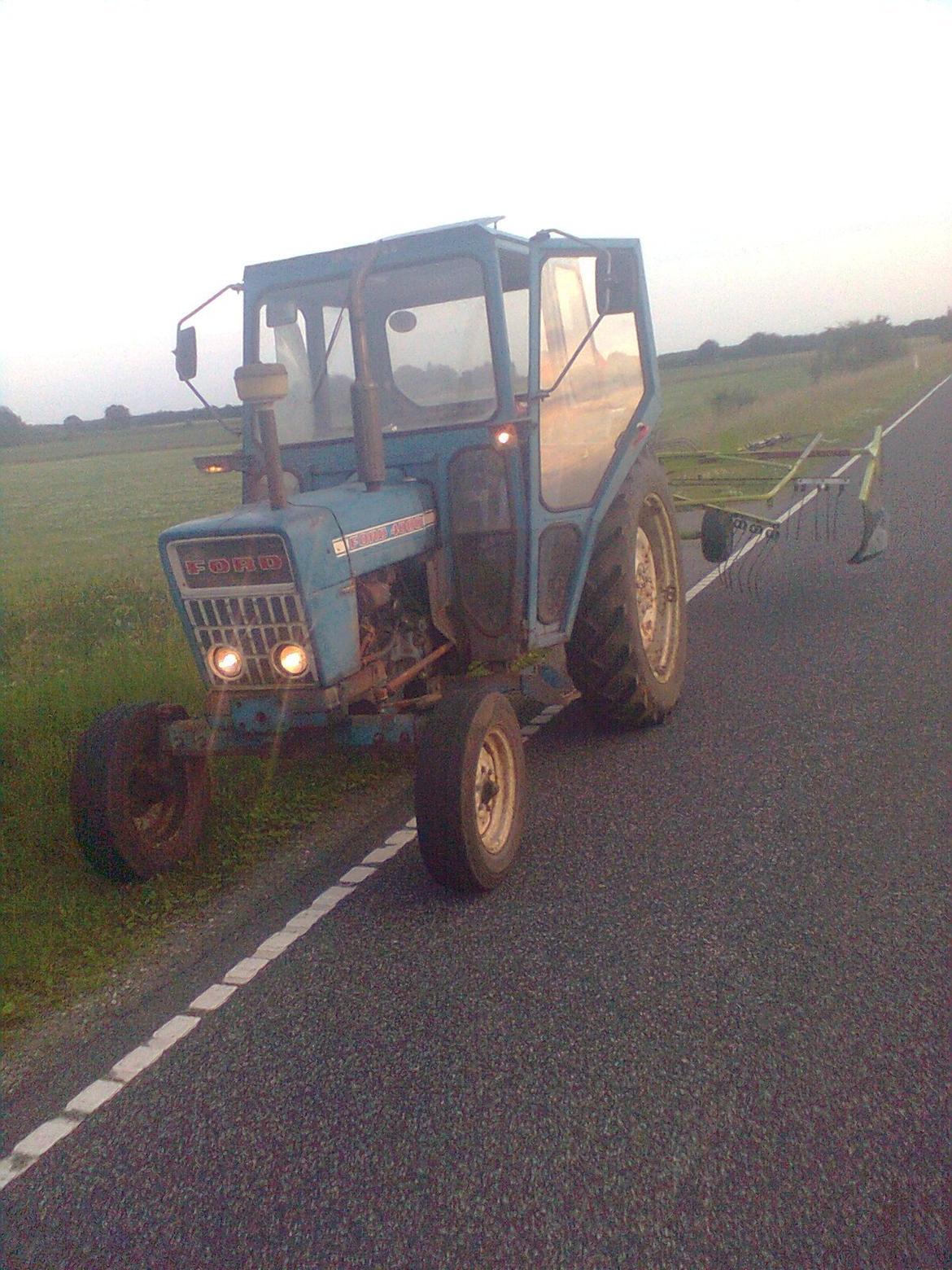 Ford 4000 billede 10