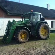 John Deere 6400