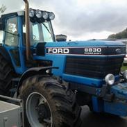 Ford 8830