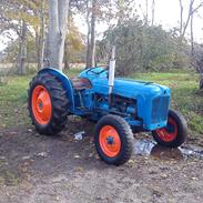 Fordson Dexta (benzin)