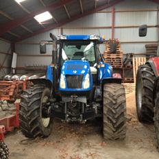 New Holland TVT 190