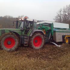 Fendt Favorit 824