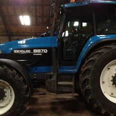 New Holland 8870