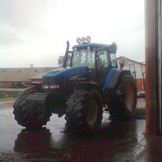 New Holland TM 190
