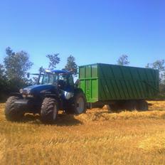 New Holland TM 190