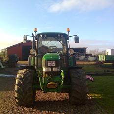 John Deere 6420