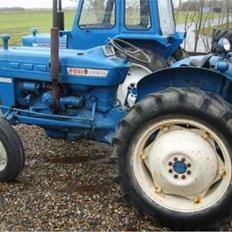 Ford 2000