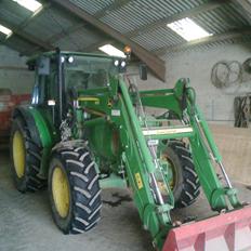 John Deere 5100r