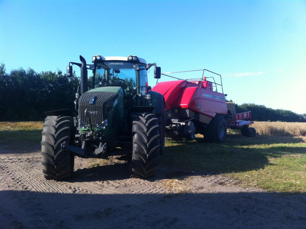 Fendt 927 Vario Profi - 927 og vores nye Massey Ferguson 2190 med Park Land vogn  billede 6