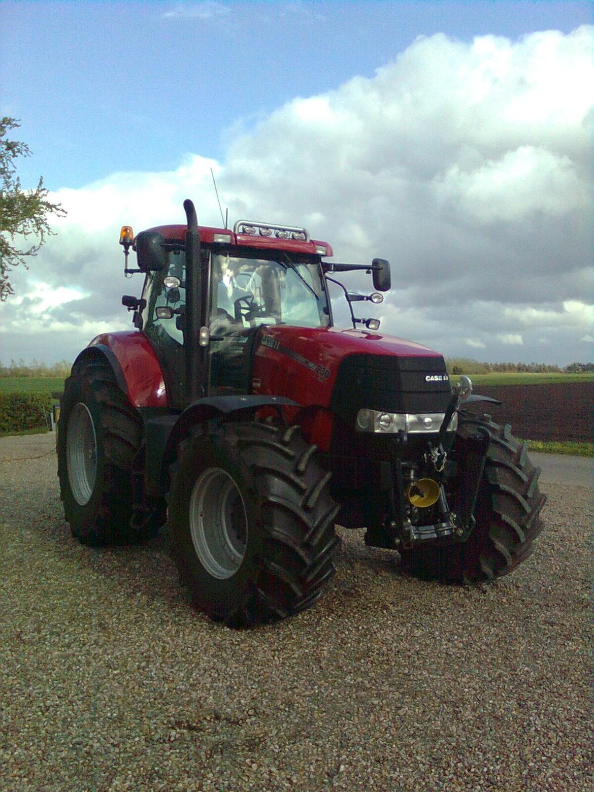 Case IH Puma 230 CVX - Da der lige var kommet mere lys på billede 13