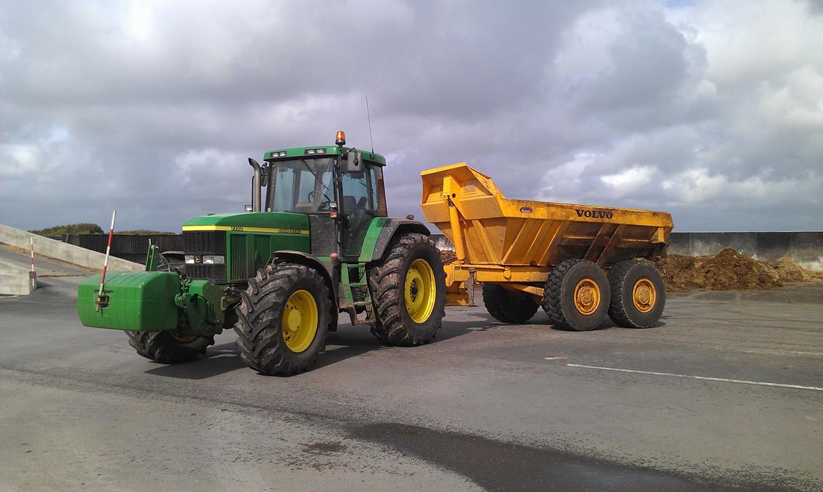 John Deere 7710 (chauffør) billede 7