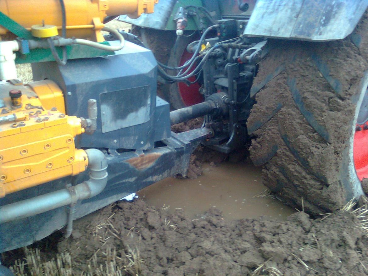 Fendt Favorit 824 billede 6
