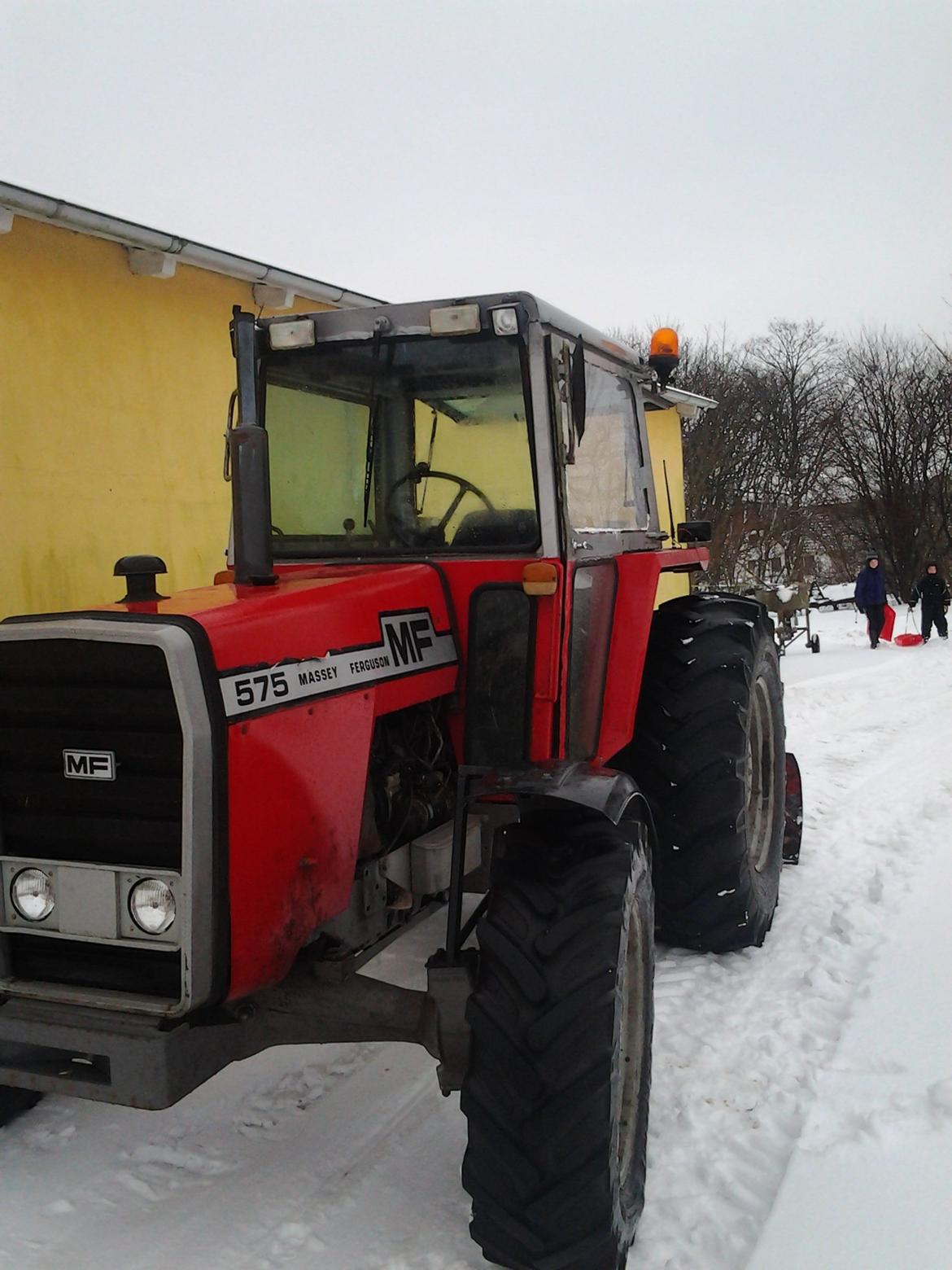 Massey Ferguson 575 - snerydning billede 2