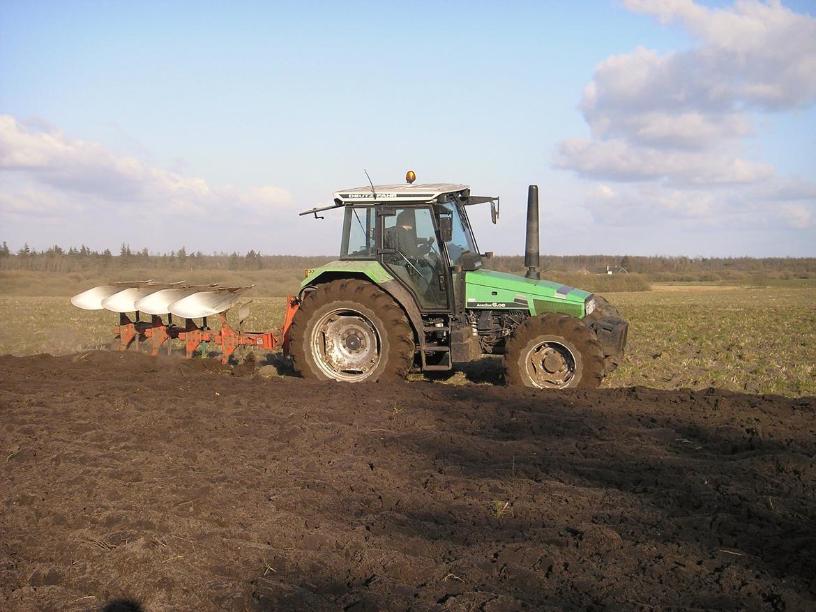 Deutz-Fahr AgroStar 6.08 - med ploven igen billede 15