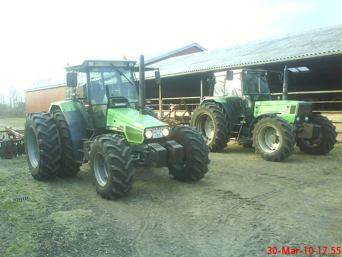 Deutz-Fahr AgroStar 6.08 - 6.08'eren ved siden af vores gamle Agroprima 6.16 som desværre blev stjålet den 15 marts 2011 billede 16