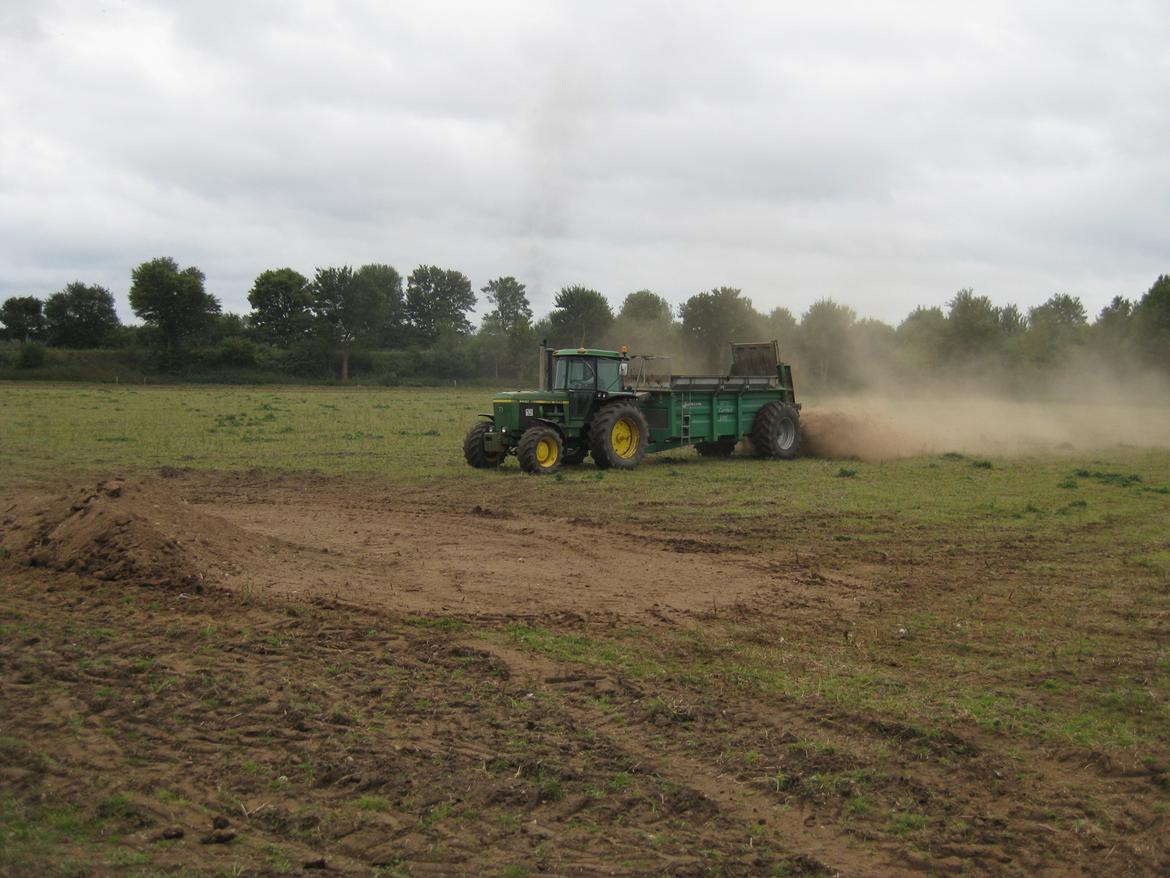 John Deere 4440 billede 16