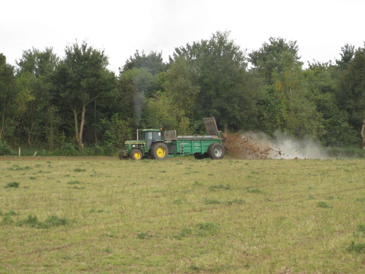 John Deere 4440 billede 17